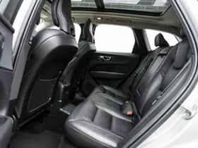 Volvo XC60 thumbnail 9