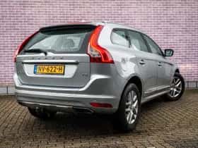 Volvo XC60 thumbnail 3