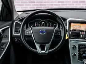 Volvo XC60 thumbnail 4