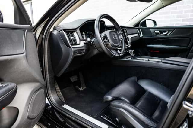 Volvo V60 (2019) thumbnail 16