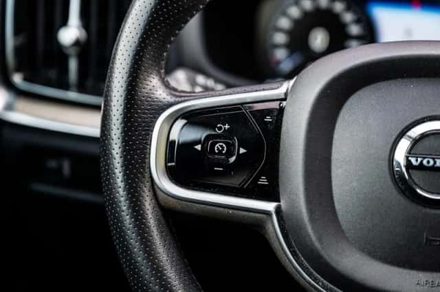 Volvo V60 (2019) thumbnail 23