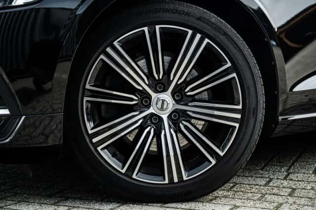 Volvo V60 (2019) thumbnail 29