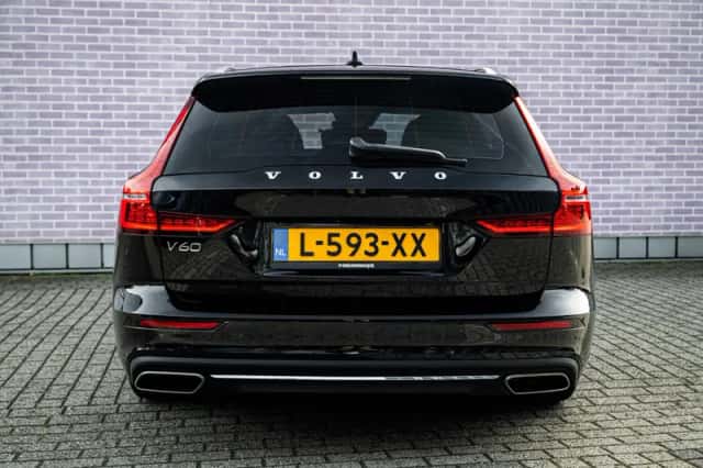 Volvo V60 (2019) thumbnail 9