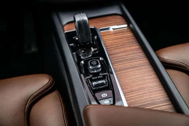 Volvo XC60 (2021) thumbnail 14