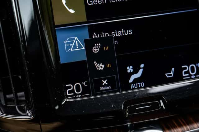 Volvo XC60 (2021) thumbnail 22
