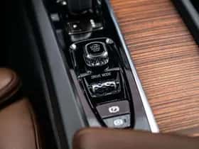 Volvo XC60 thumbnail 23