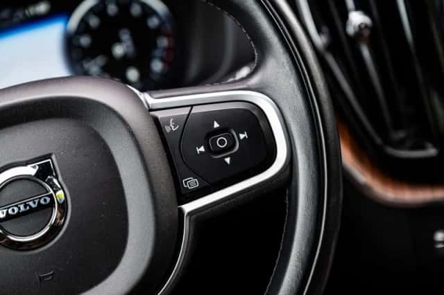 Volvo XC60 (2021) thumbnail 28