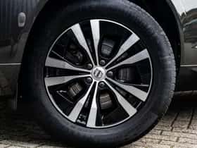 Volvo XC60 thumbnail 35