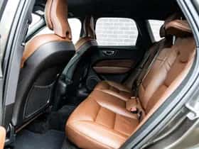 Volvo XC60 thumbnail 8
