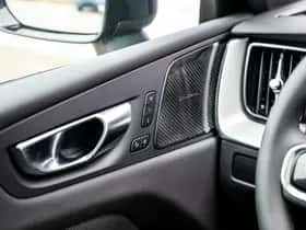 Volvo XC60 thumbnail 17
