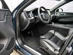 Volvo XC60 thumbnail 28