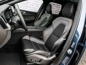Volvo XC60 thumbnail 5