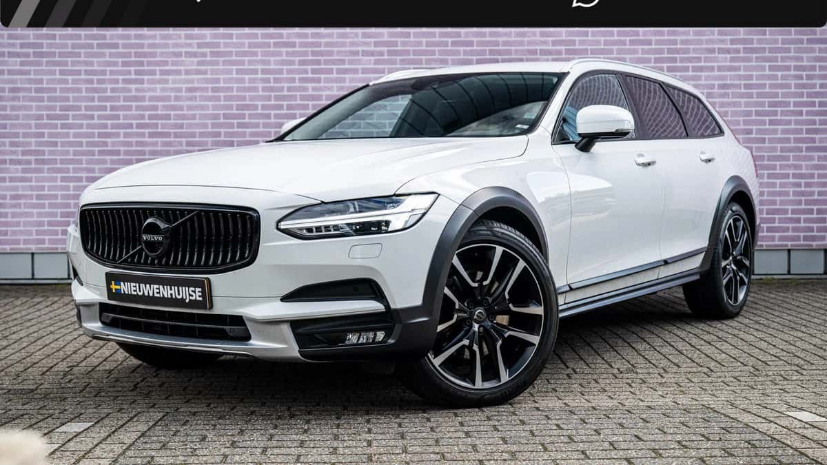 Volvo V90 — foto 1