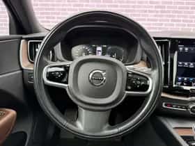 Volvo XC60 thumbnail 22