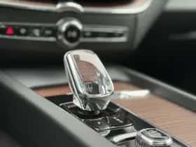 Volvo XC60 thumbnail 24