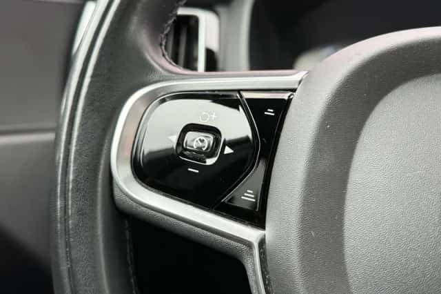 Volvo XC60 (2021) thumbnail 26
