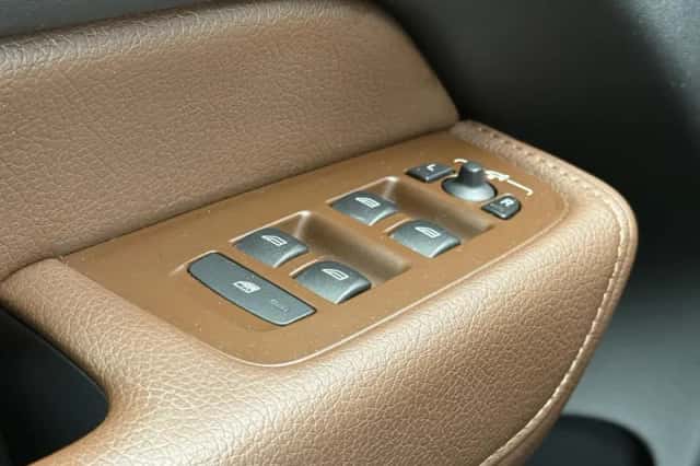 Volvo XC60 (2021) thumbnail 30