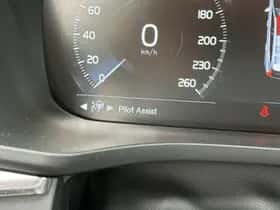 Volvo XC60 thumbnail 32