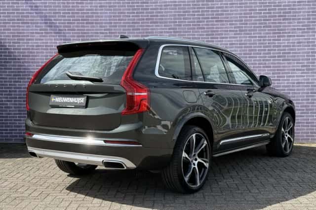 Volvo XC90 (2021) thumbnail 3