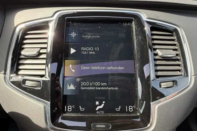 Volvo XC90 (2021) thumbnail 21
