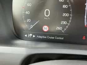 Volvo XC90 thumbnail 28