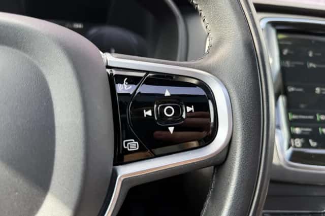 Volvo XC90 (2021) thumbnail 29