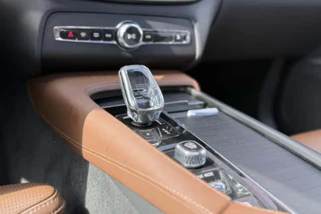 Volvo XC90 (2021) thumbnail 6