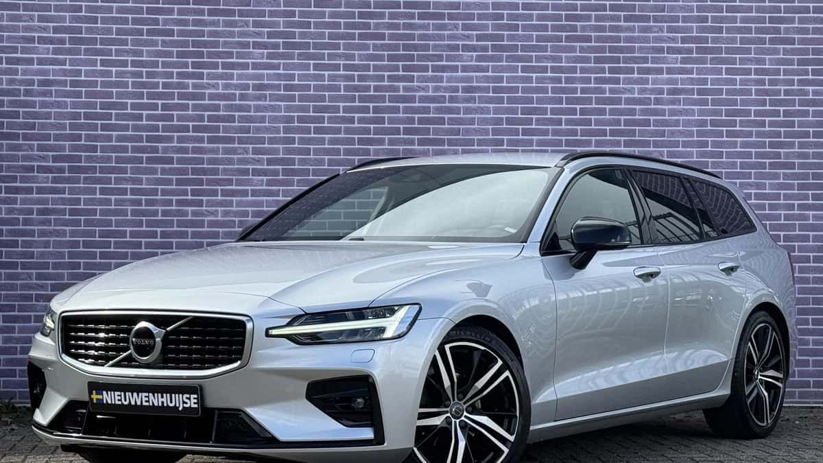 Volvo V60 — foto 1