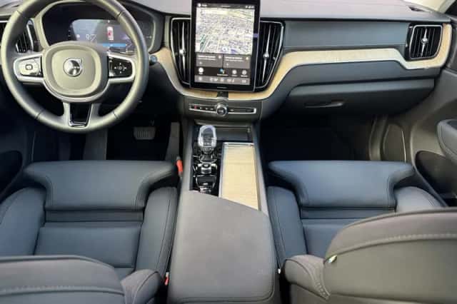 Volvo XC60 (2026) thumbnail 4