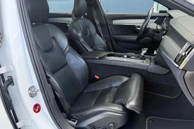 Volvo V90 (2018) thumbnail 5