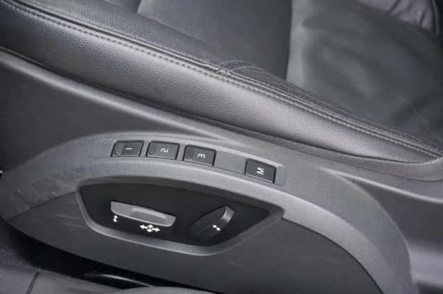 Volvo C30 (2010) thumbnail 13