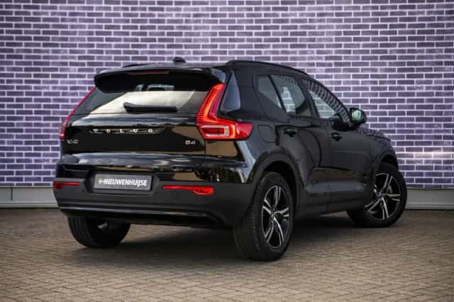 Volvo XC40 (2026) thumbnail 3