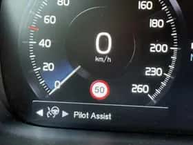 Volvo V60 thumbnail 11