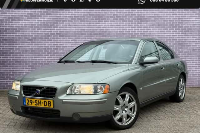 Volvo S60 (2006) thumbnail 1