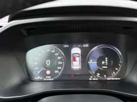 Volvo XC40 thumbnail 21