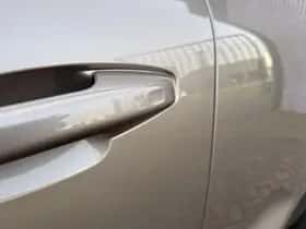 Volvo XC40 thumbnail 8