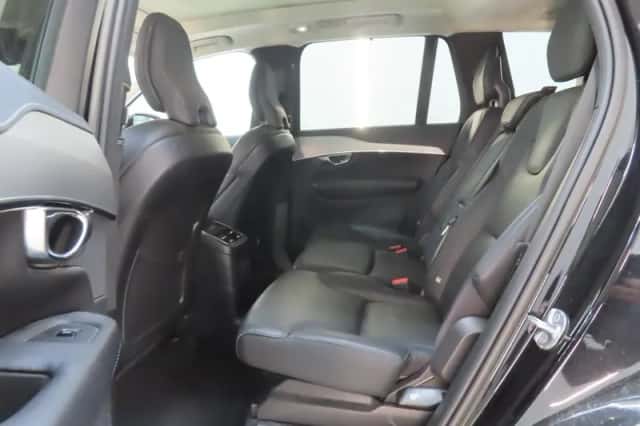 Volvo XC90 (2022) thumbnail 6