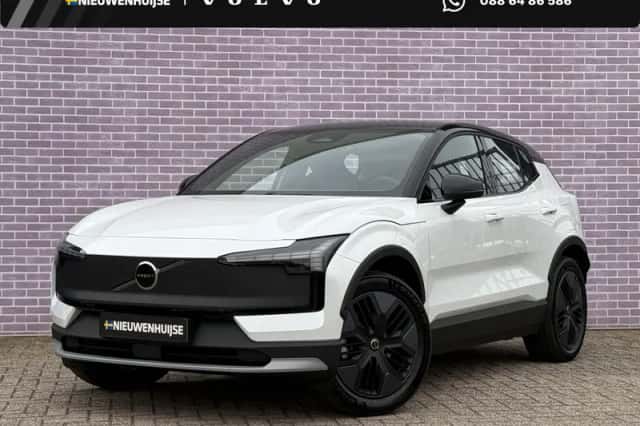 Volvo EX30 (2026) thumbnail 1