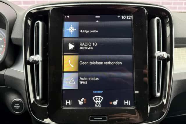 Volvo XC40 (2022) thumbnail 15