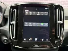 Volvo XC40 thumbnail 18