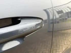 Volvo XC40 thumbnail 5