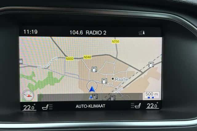 Volvo V40 (2018) thumbnail 22