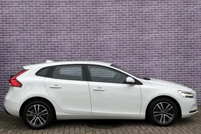 Volvo V40 (2018) thumbnail 31