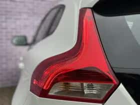 Volvo V40 thumbnail 9