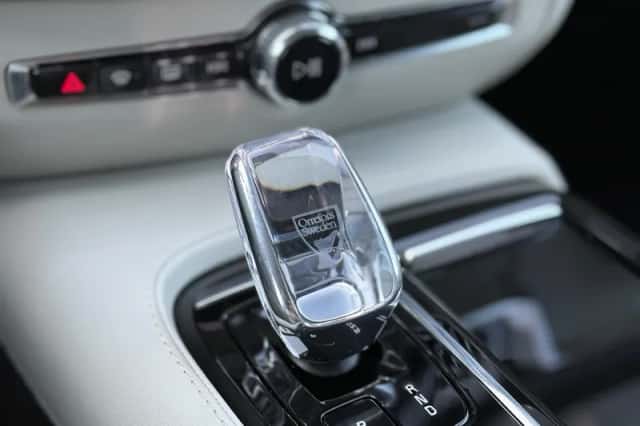 Volvo V60 (2023) thumbnail 17