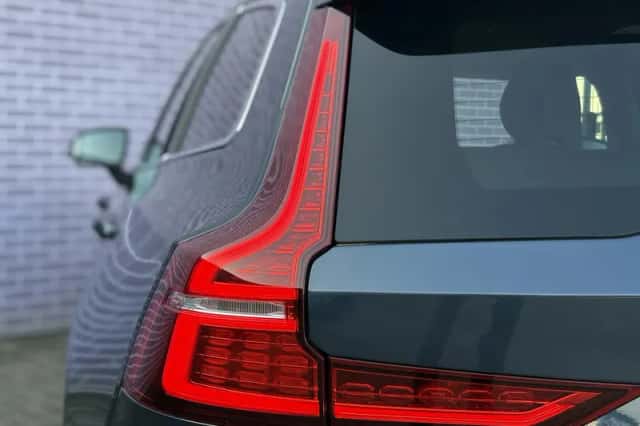 Volvo V60 (2023) thumbnail 8