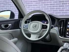 Volvo V60 thumbnail 10