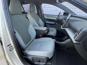 Volvo EX30 thumbnail 5