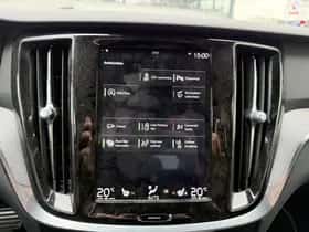 Volvo XC40 thumbnail 18