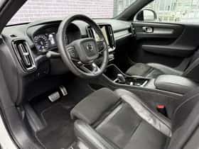Volvo XC40 thumbnail 21